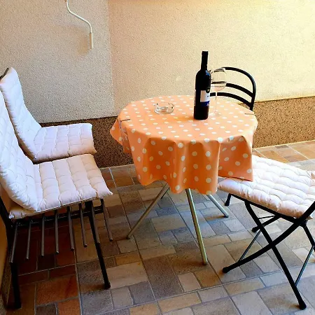 Andreja Apartment *